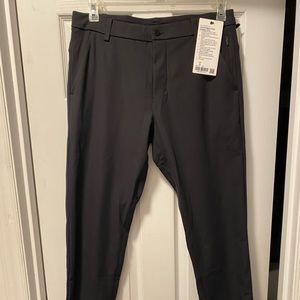 Men’s LuluLemon Commission Pants